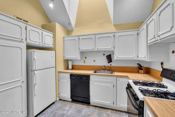 $644,900 | 104 East Washington Avenue, Atlantic Highlands, NJ 07716