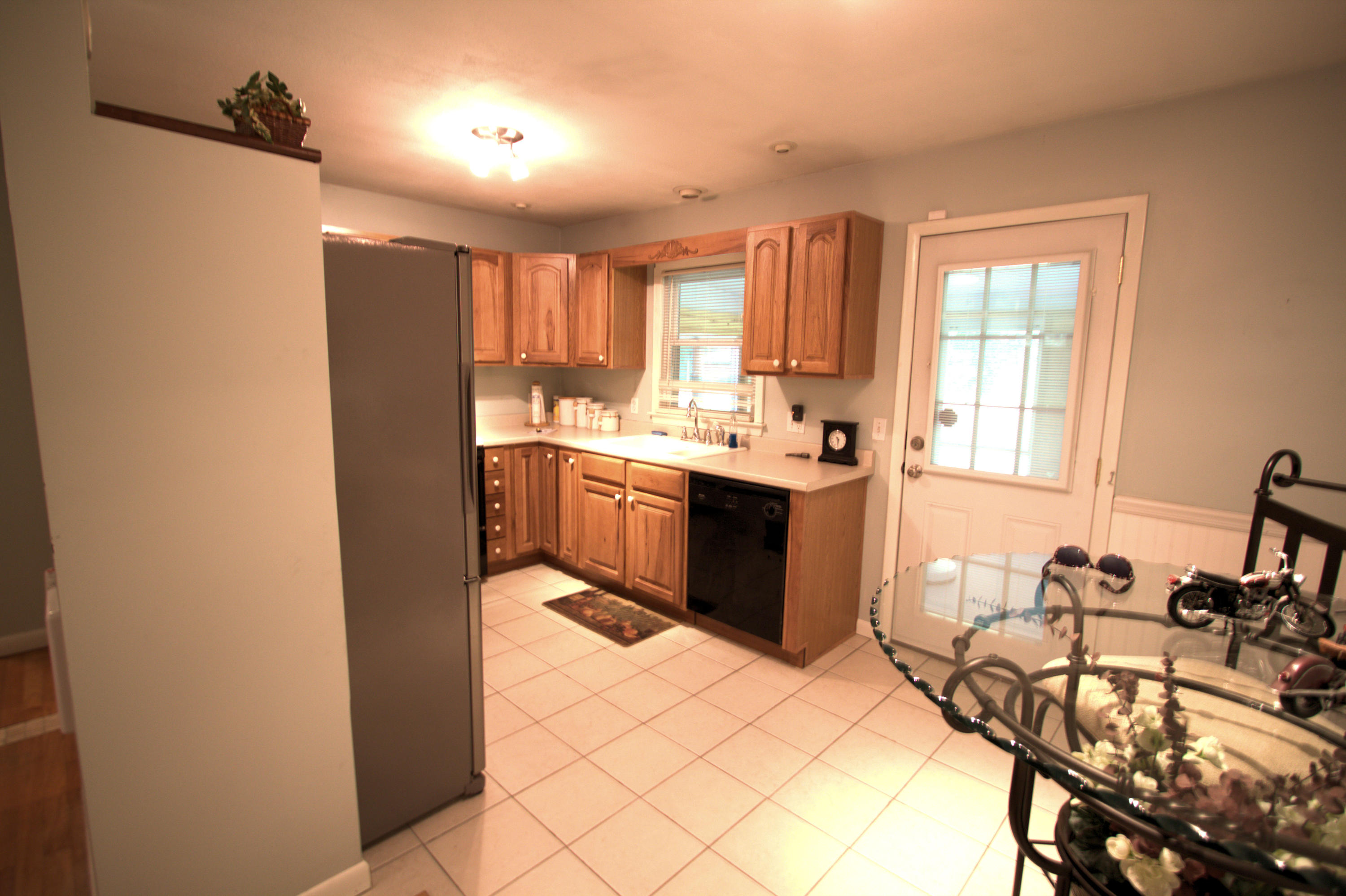 2626 Wesley Grove Road Cottageville, SC 29435 - Photo 14 of 28 Eat In Kitchen
