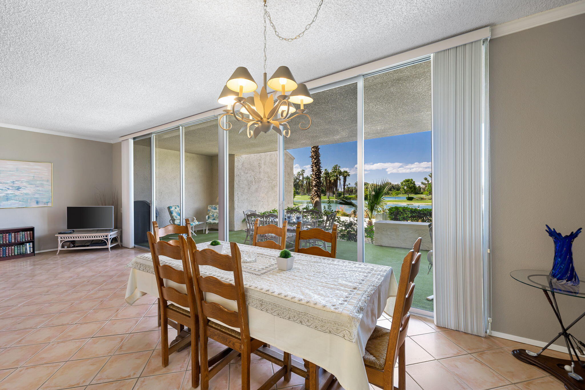 899 Island Drive, Unit 110 Rancho Mirage, CA 92270 - Photo 12 of 34 11-web-or-mls-DMIsland8991100521_011