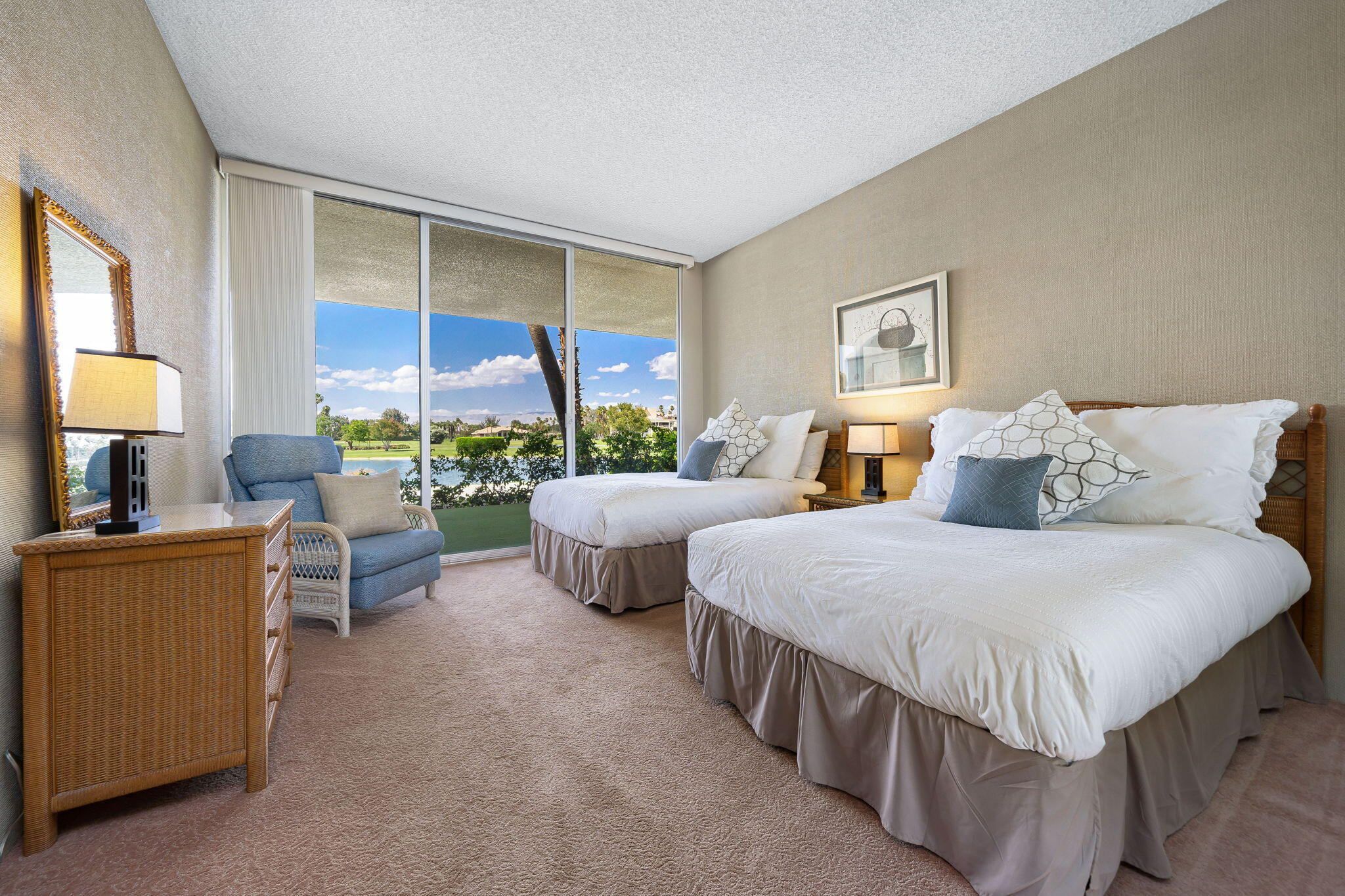 899 Island Drive, Unit 110 Rancho Mirage, CA 92270 - Photo 23 of 34 24-web-or-mls-DMIsland8991100521_024