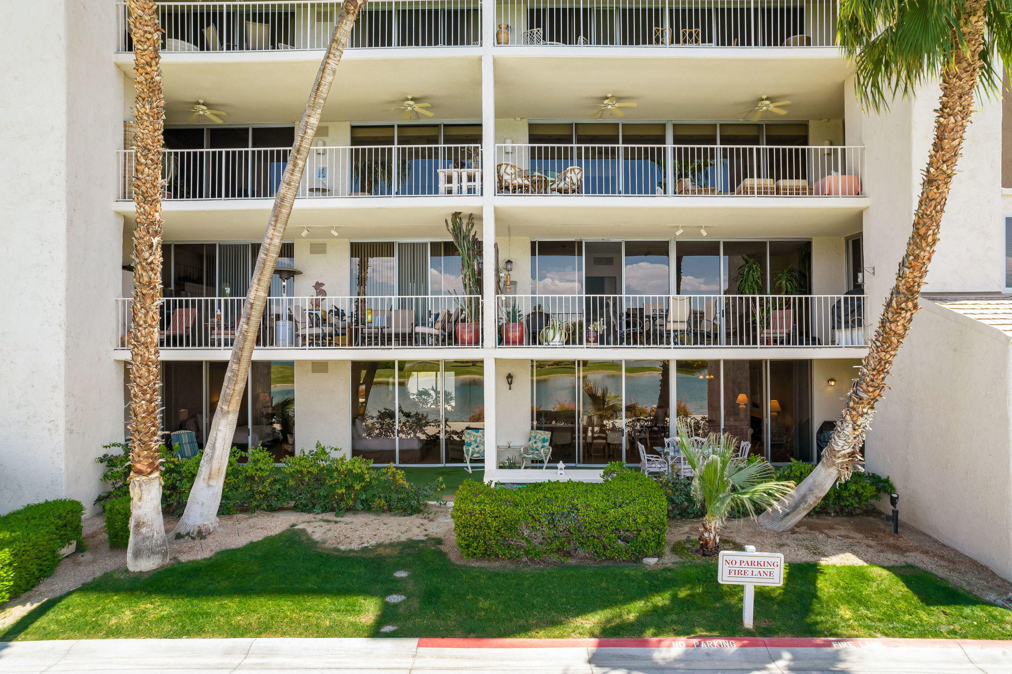 899 Island Drive, Unit 110 Rancho Mirage, CA 92270 - Photo 32 of 34 2-web-or-mls-DMIsland8991100521_002