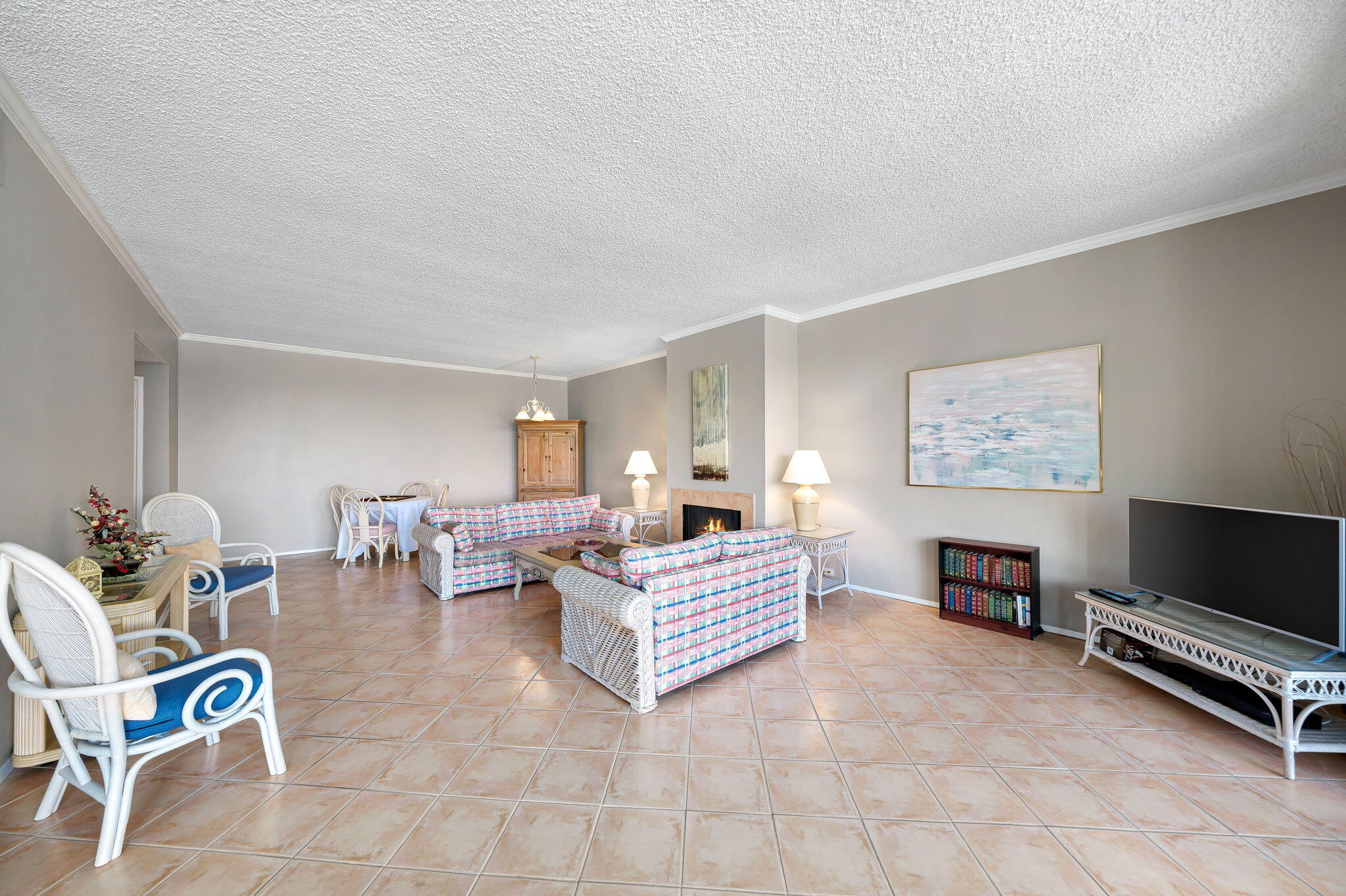 899 Island Drive, Unit 110 Rancho Mirage, CA 92270 - Photo 10 of 34 9-web-or-mls-DMIsland8991100521_009
