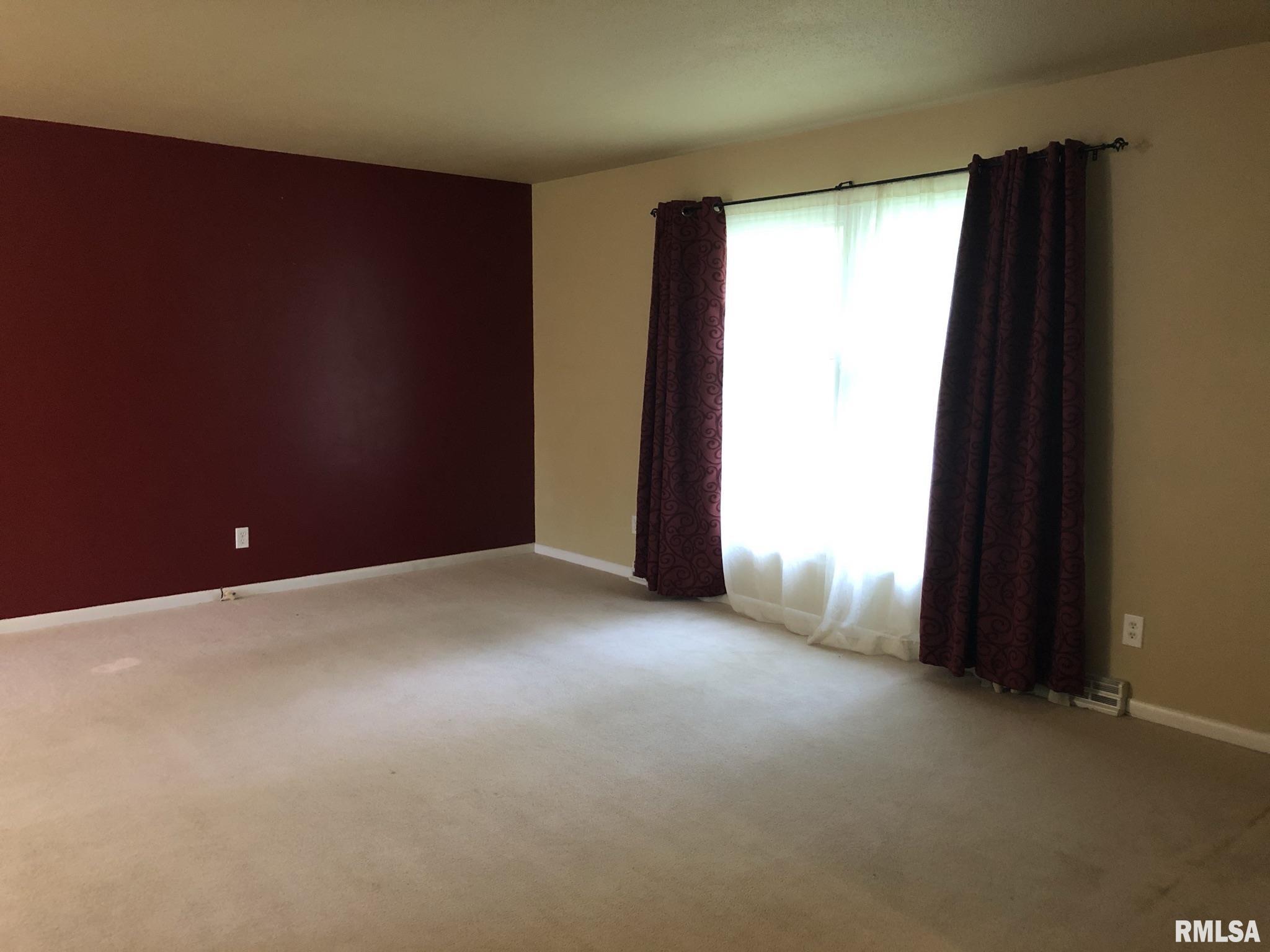 339 Jana Road Macomb, IL 61455 - Photo 15 of 38 Gallery Image 15