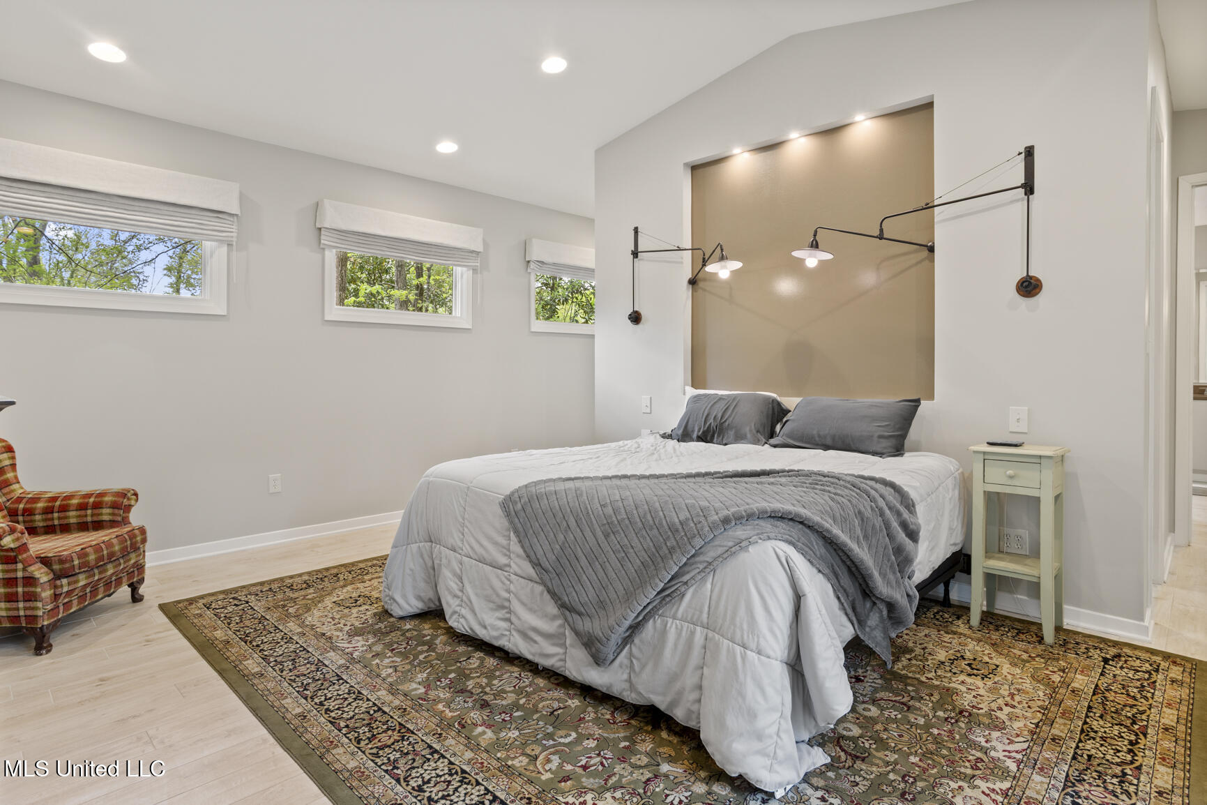 2436 Hideaway Place Jackson, MS 39211 - Photo 30 of 49 2436 Hideaway-41