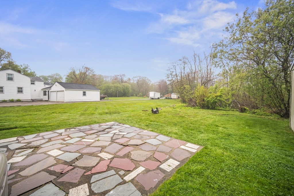 105 Ann Vinal Road Scituate, MA 02066 - Photo 6 of 26