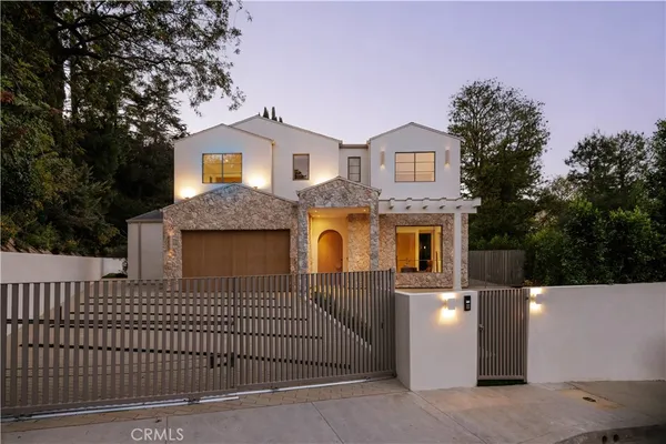 $5,888,888 | 16933 Bosque Drive, Encino, CA 91436