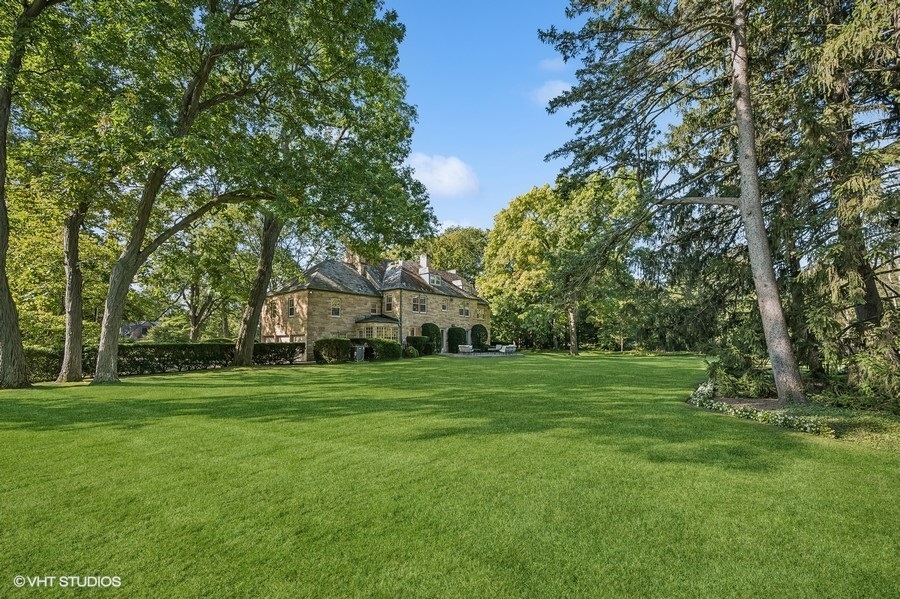 32 Woodley Road Winnetka, IL 60093 - Photo 43 of 56