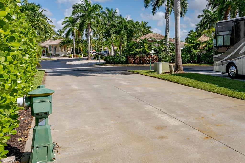 13491 Snook Circle Naples, FL 34114 - Photo 12 of 43