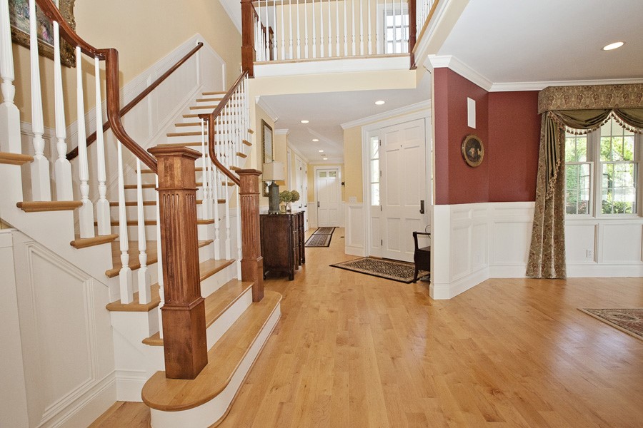 137 Ferry Road Bristol, RI 02809 - Photo 3 of 22