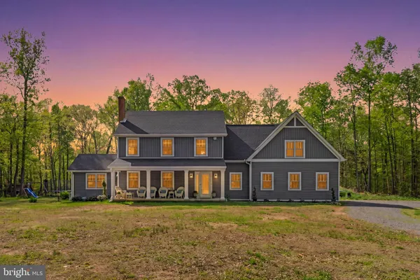 $899,000 | 9396 Donnybrook Drive, Midland, VA 22728