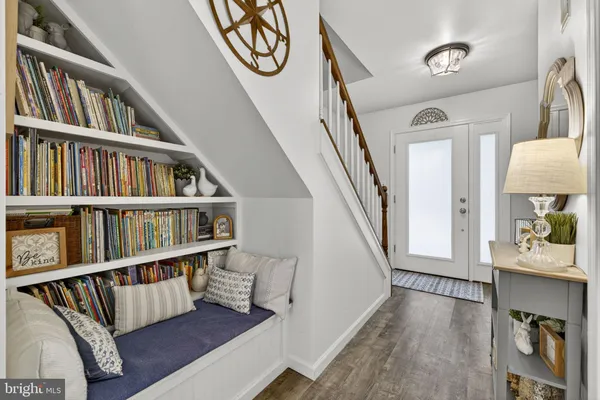 $899,000 | 9396 Donnybrook Drive, Midland, VA 22728