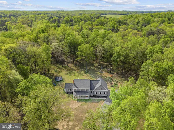 $899,000 | 9396 Donnybrook Drive, Midland, VA 22728