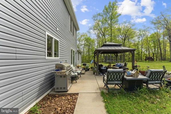 $899,000 | 9396 Donnybrook Drive, Midland, VA 22728