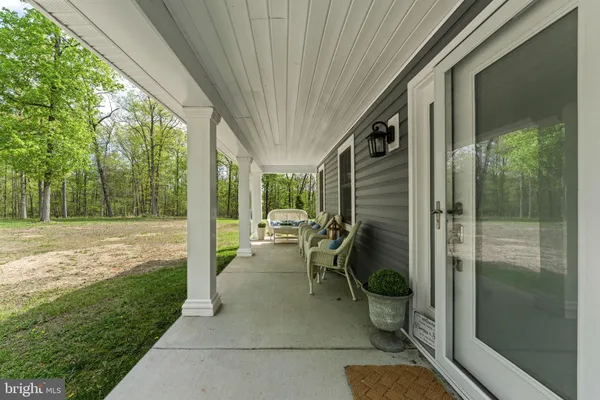 $899,000 | 9396 Donnybrook Drive, Midland, VA 22728