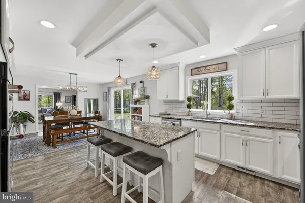 $899,000 | 9396 Donnybrook Drive, Midland, VA 22728