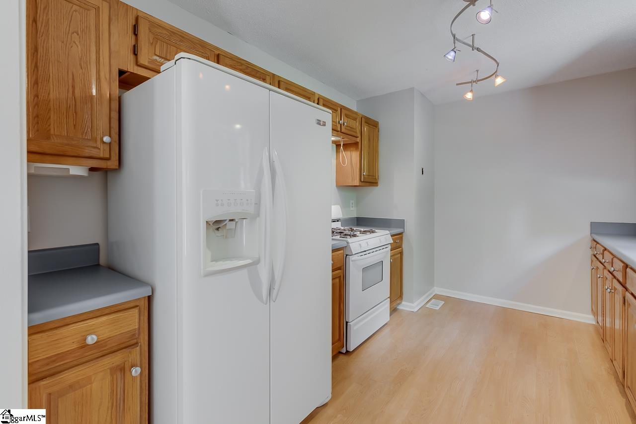 146 Dillard Road Duncan, SC 29334 - Photo 13 of 36 Gallery Image 13