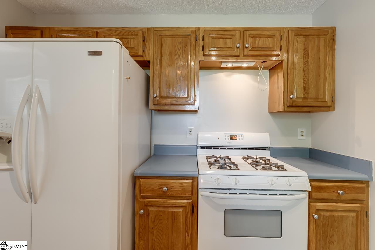 146 Dillard Road Duncan, SC 29334 - Photo 19 of 36 Gallery Image 19