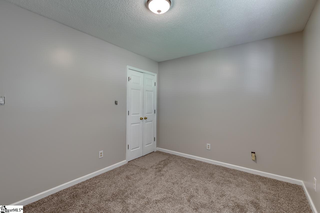 146 Dillard Road Duncan, SC 29334 - Photo 24 of 36 Gallery Image 24