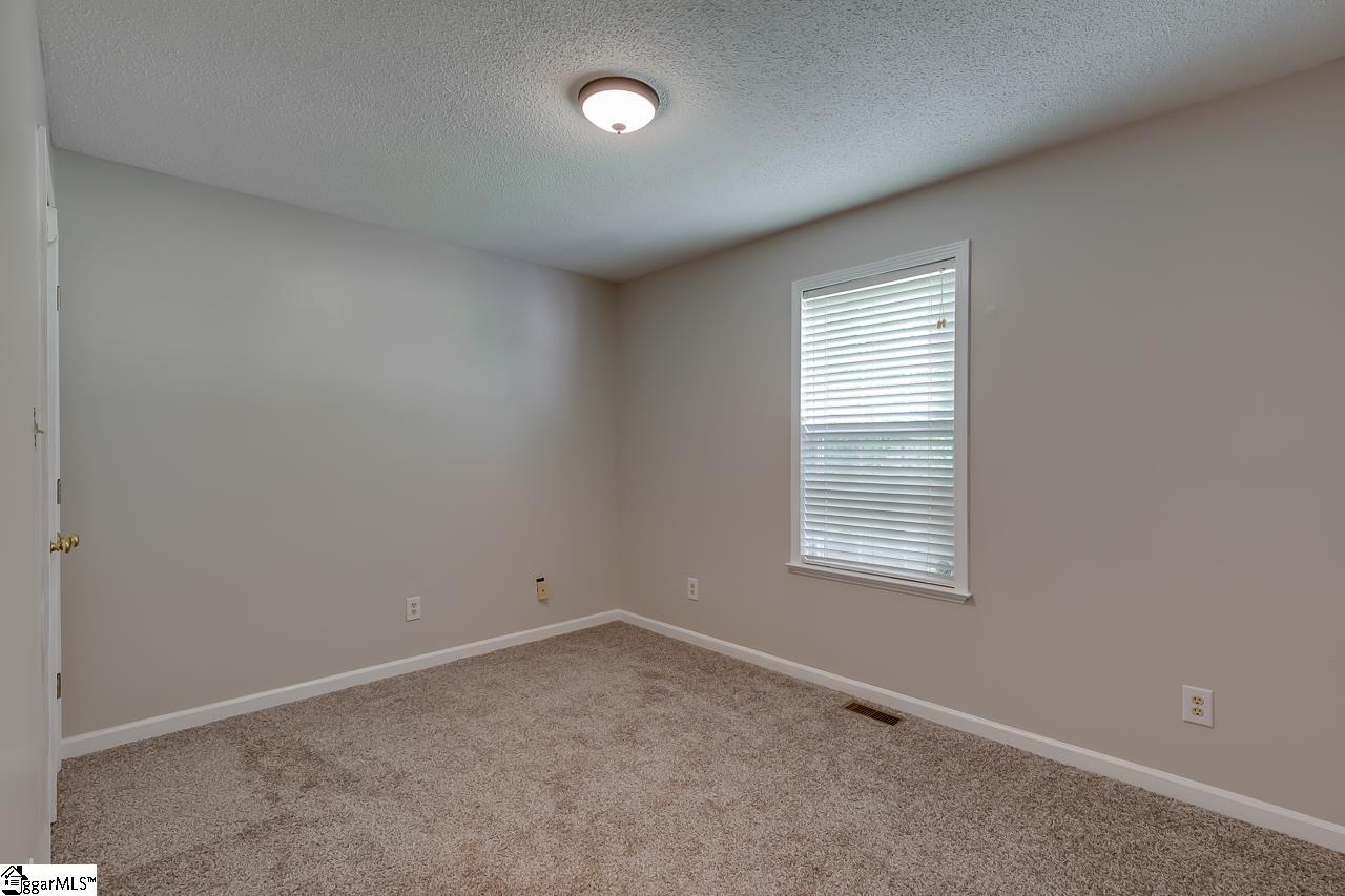 146 Dillard Road Duncan, SC 29334 - Photo 25 of 36 Gallery Image 25