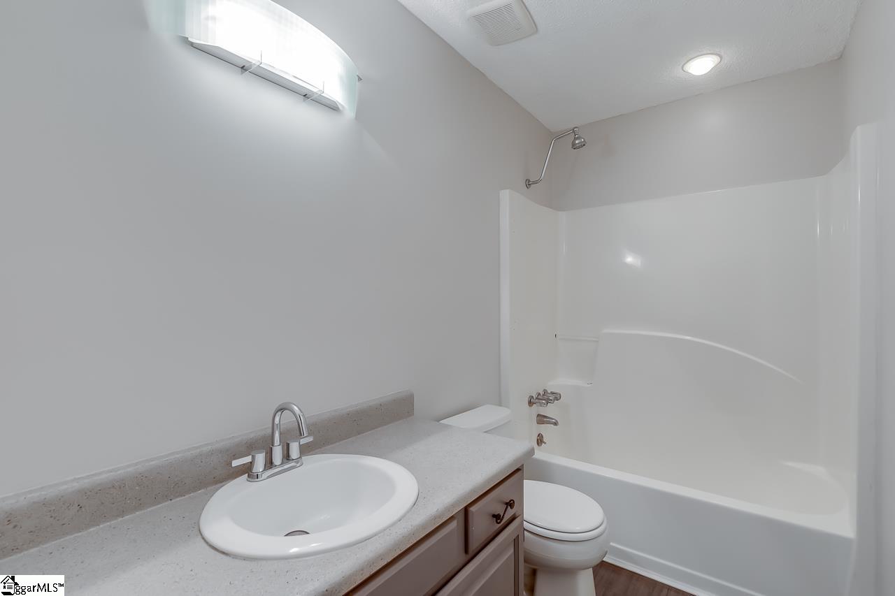 146 Dillard Road Duncan, SC 29334 - Photo 27 of 36 Gallery Image 27