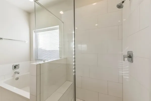$341,900 | 3206 North MacGregor Way, Unit A, Houston, TX 77004