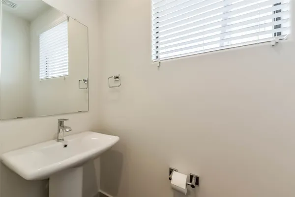 $341,900 | 3206 North MacGregor Way, Unit A, Houston, TX 77004