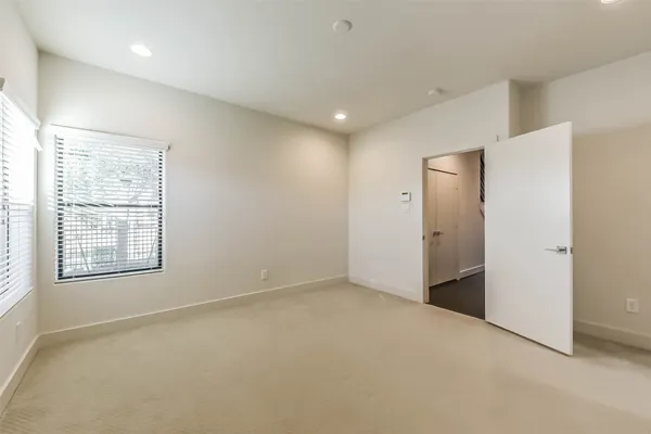 $341,900 | 3206 North MacGregor Way, Unit A, Houston, TX 77004
