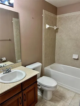 $3,995 | 2907 Winglewood Circle, Lutz, FL 33558