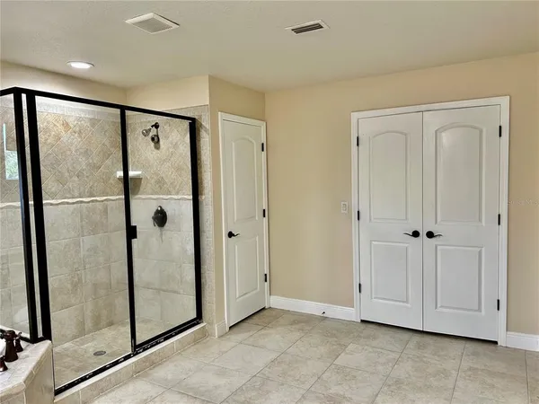 $3,995 | 2907 Winglewood Circle, Lutz, FL 33558