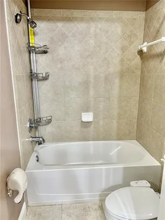 $3,995 | 2907 Winglewood Circle, Lutz, FL 33558