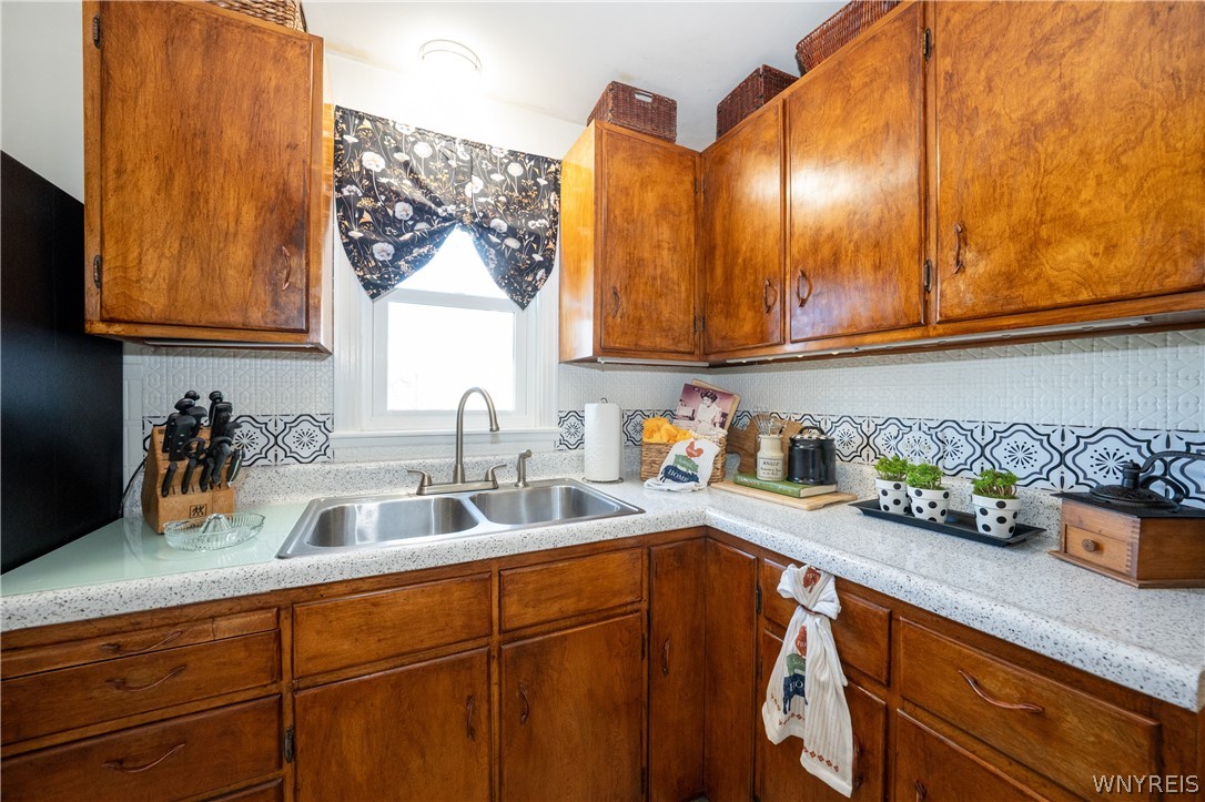197 Bielak Road Orchard Park, NY 14127 - Photo 12 of 45