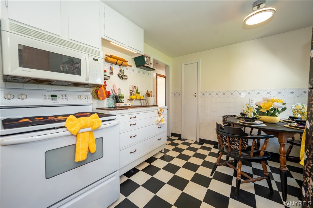 197 Bielak Road Orchard Park, NY 14127 - Photo 13 of 45
