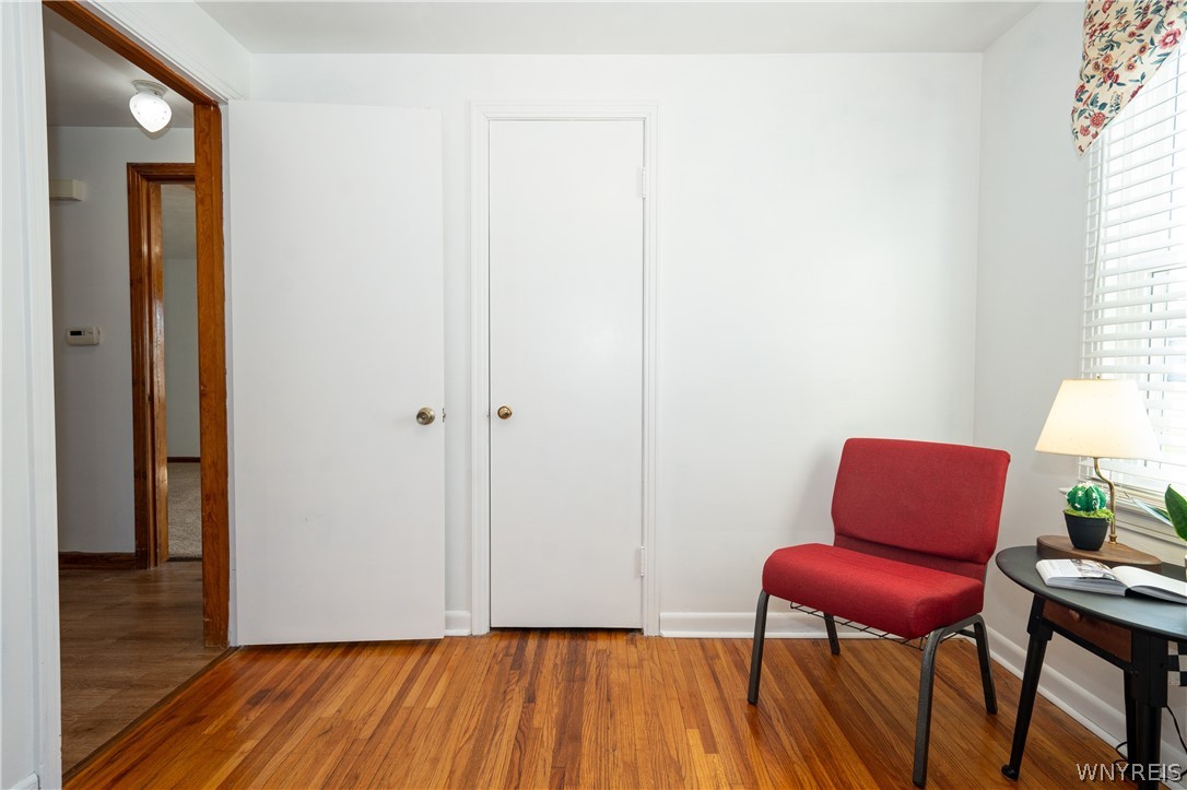 197 Bielak Road Orchard Park, NY 14127 - Photo 17 of 45 1st Floor Bedroom