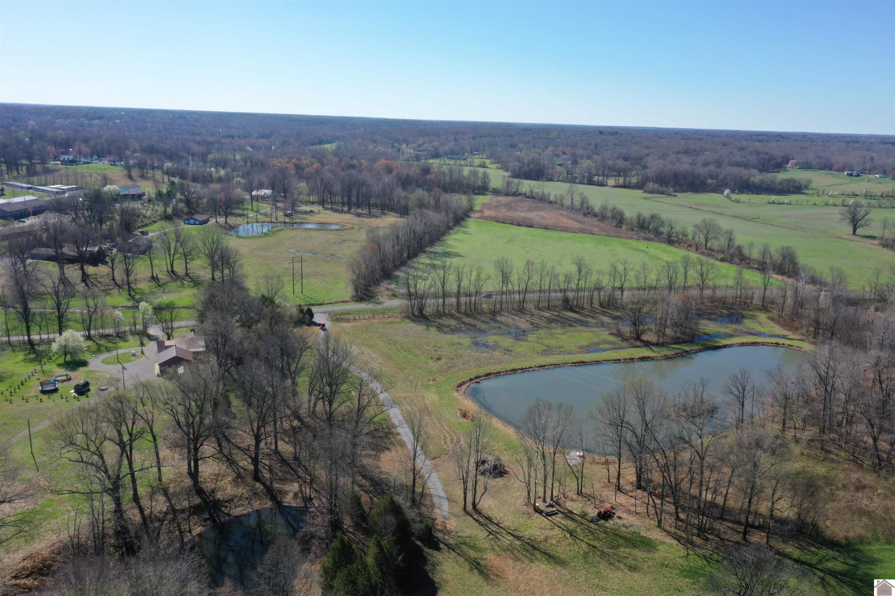 4645 Lovelaceville Road Paducah, KY 42001 - Photo 11 of 18 Photo 11