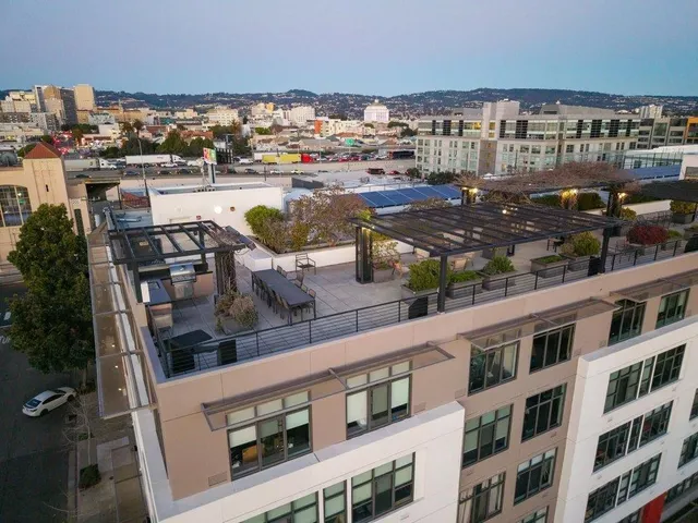 $759,000 | 288 3rd Street, Unit 505, Oakland, CA 94607