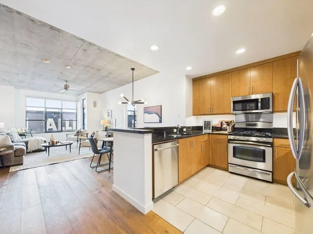 $759,000 | 288 3rd Street, Unit 505, Oakland, CA 94607