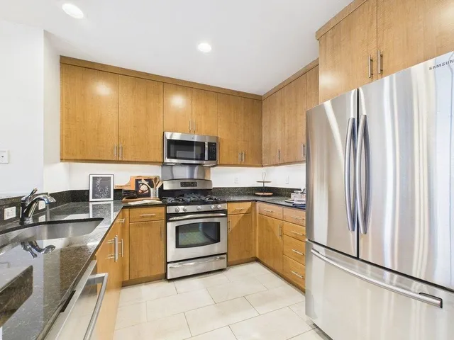 $759,000 | 288 3rd Street, Unit 505, Oakland, CA 94607