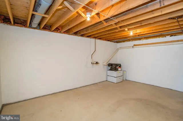 $1,015,000 | 4 Barnes Court, Doylestown, PA 18901