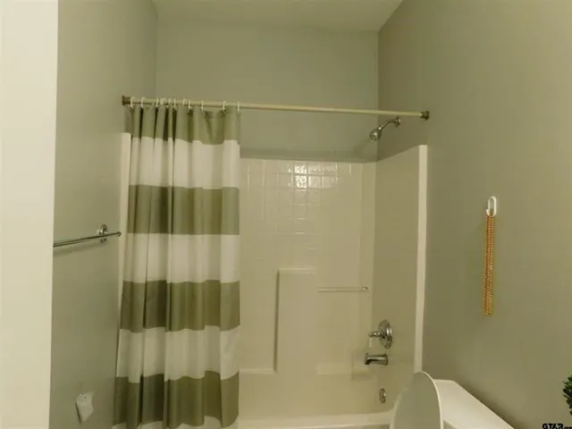 $1,785 | 5141 Avenham Court, Tyler, TX 75703