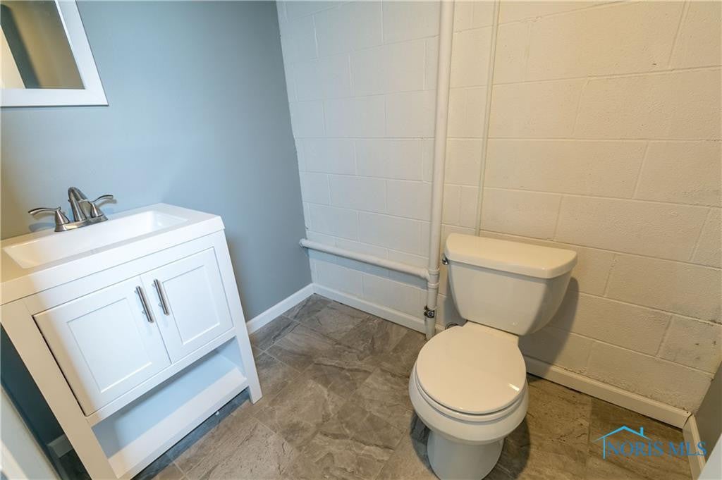 2265 Pickle Road Oregon, OH 43616 - Photo 29 of 33 Gallery Image 29