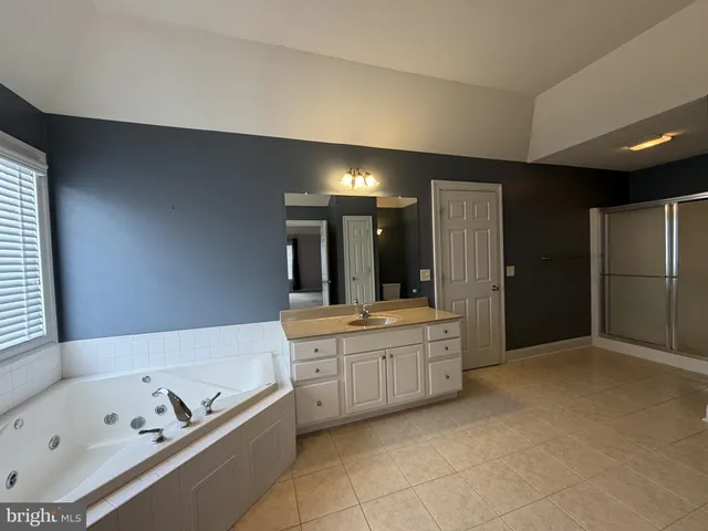 $560,000 | 162 Brookwood Drive, Camden Wyoming, DE 19934