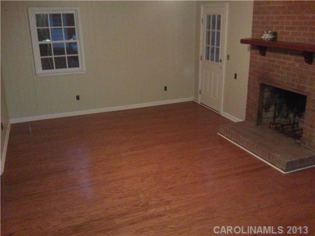 5715 Trotters Ridge Road Charlotte, NC 28227 - Photo 3 of 5