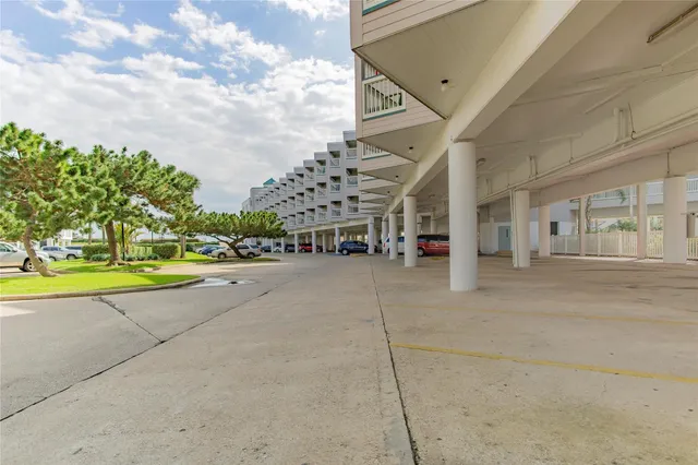 $93,500 | 6102 Seawall Boulevard, Unit 393, Galveston, TX 77551