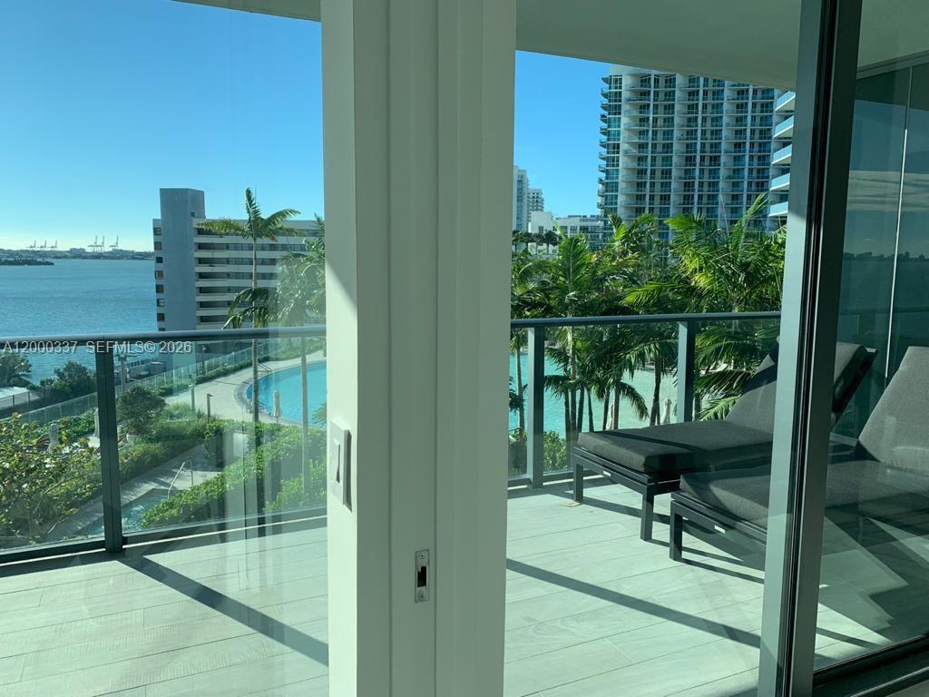 650 Northeast 32nd Street, Unit 705 Miami, FL 33137 - Photo 1 of 24