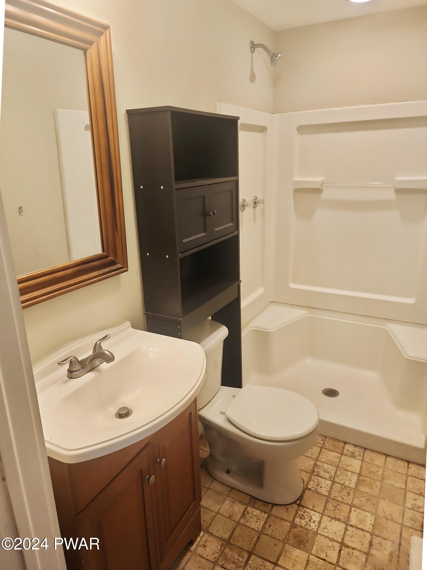 281 Sawkill Road Milford, PA 18337 - Photo 14 of 20 IMG_ 20240902_141105