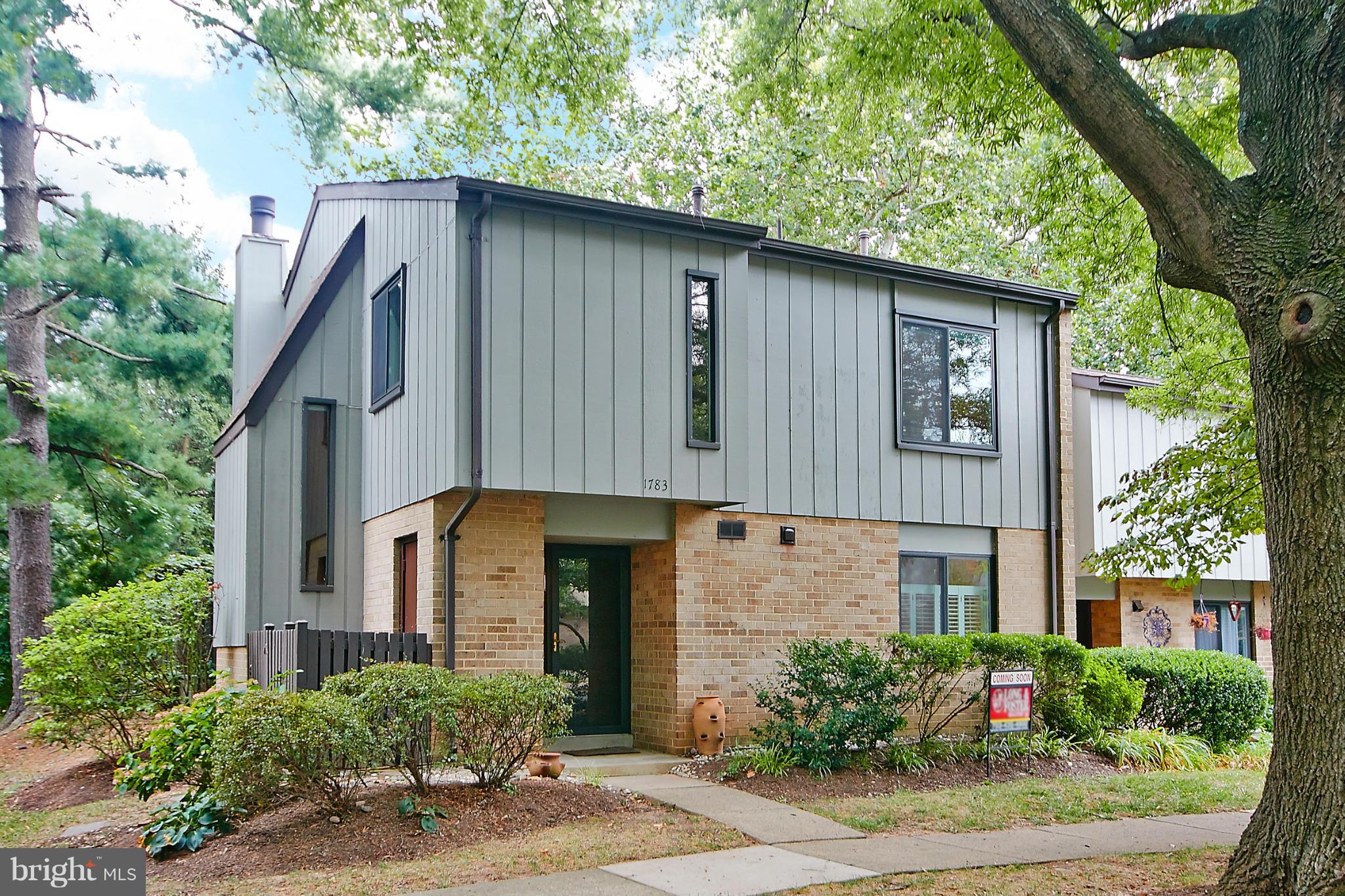 1783 Ivy Oak Square Reston, VA 20190 - Photo 1 of 30 Exterior (Front)