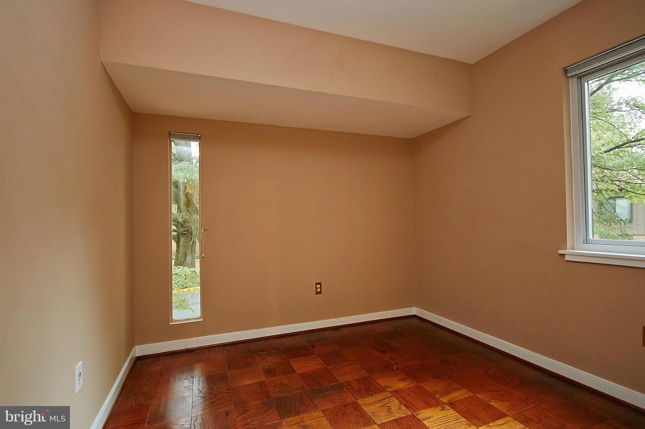 1783 Ivy Oak Square Reston, VA 20190 - Photo 27 of 30 Bedroom