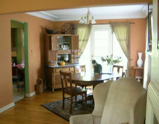111 Rydal Lane Pittsburgh, PA 15237 - Photo 5 of 8 Dining Room.