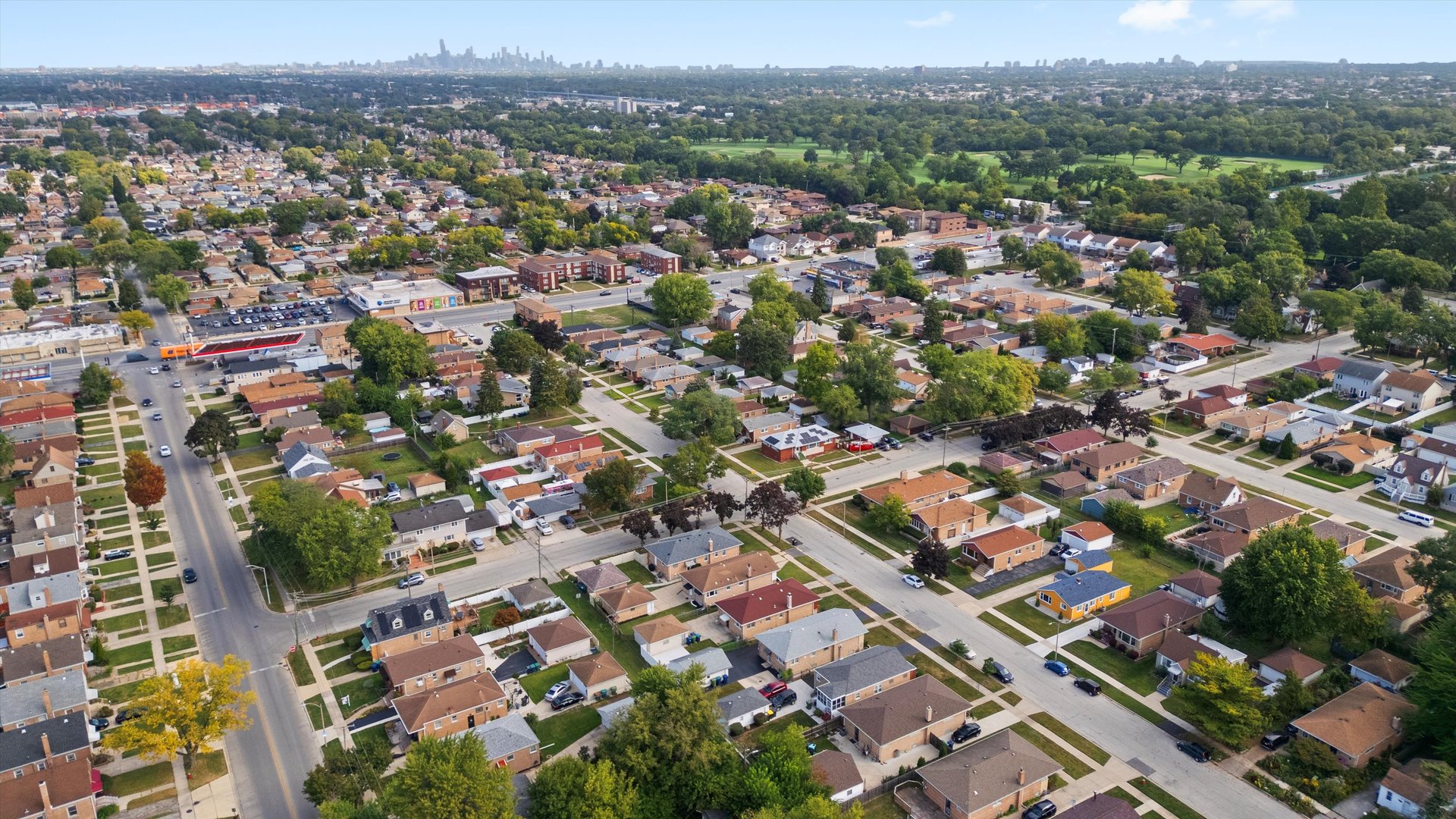 8804 South Fairfield Avenue Evergreen Park, IL 60805 - Photo 34 of 38 an aerial view of multiple house