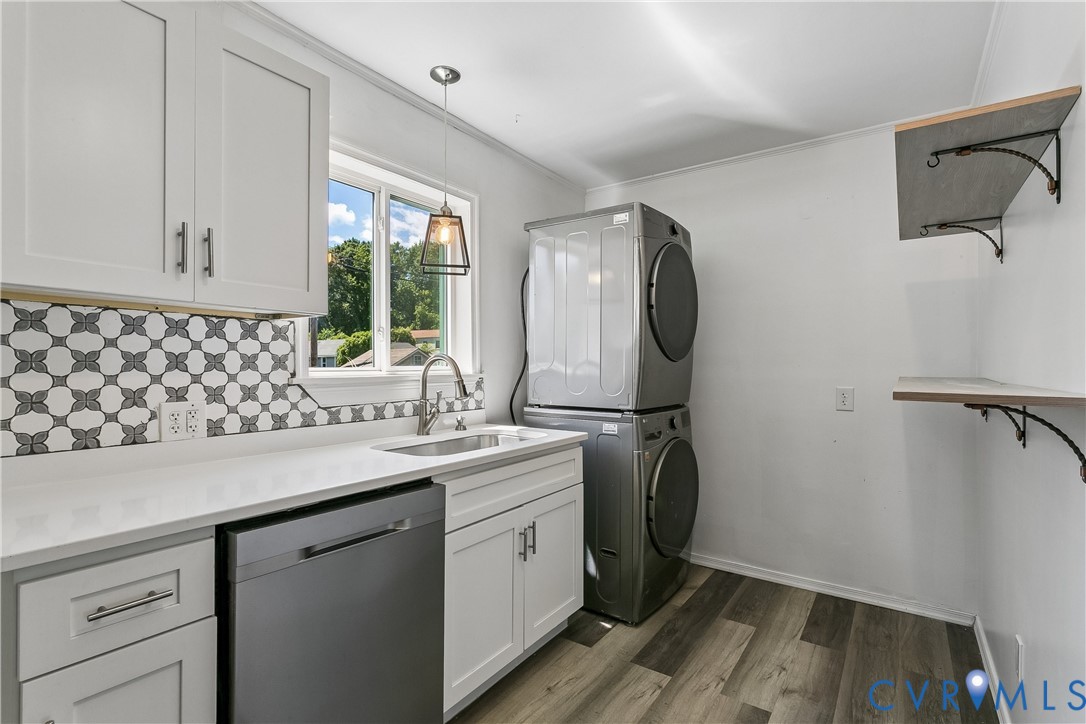 401 Melville Road Hampton, VA 23661 - Photo 7 of 25